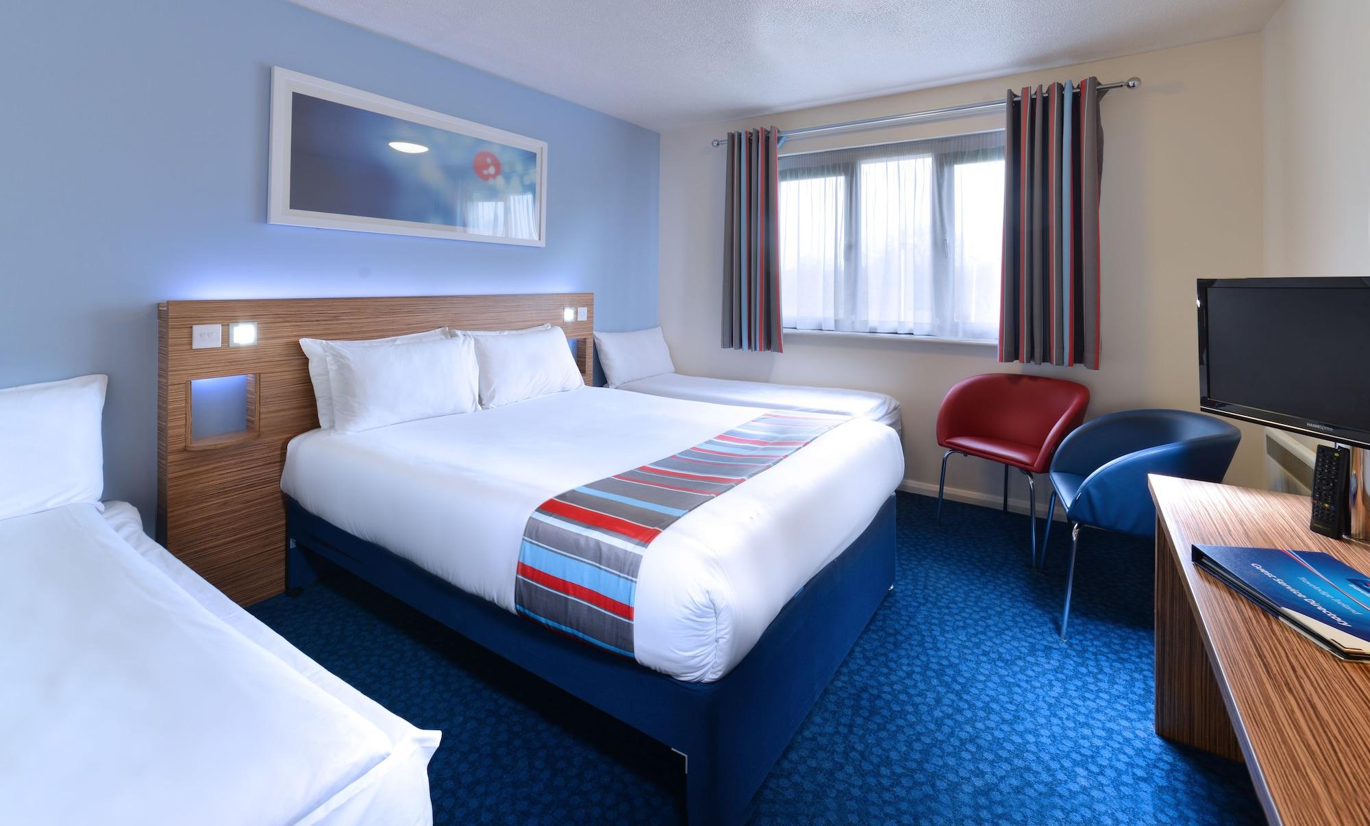 Travelodge วอเตอร์ฟอร์ด ภายนอก รูปภาพ
