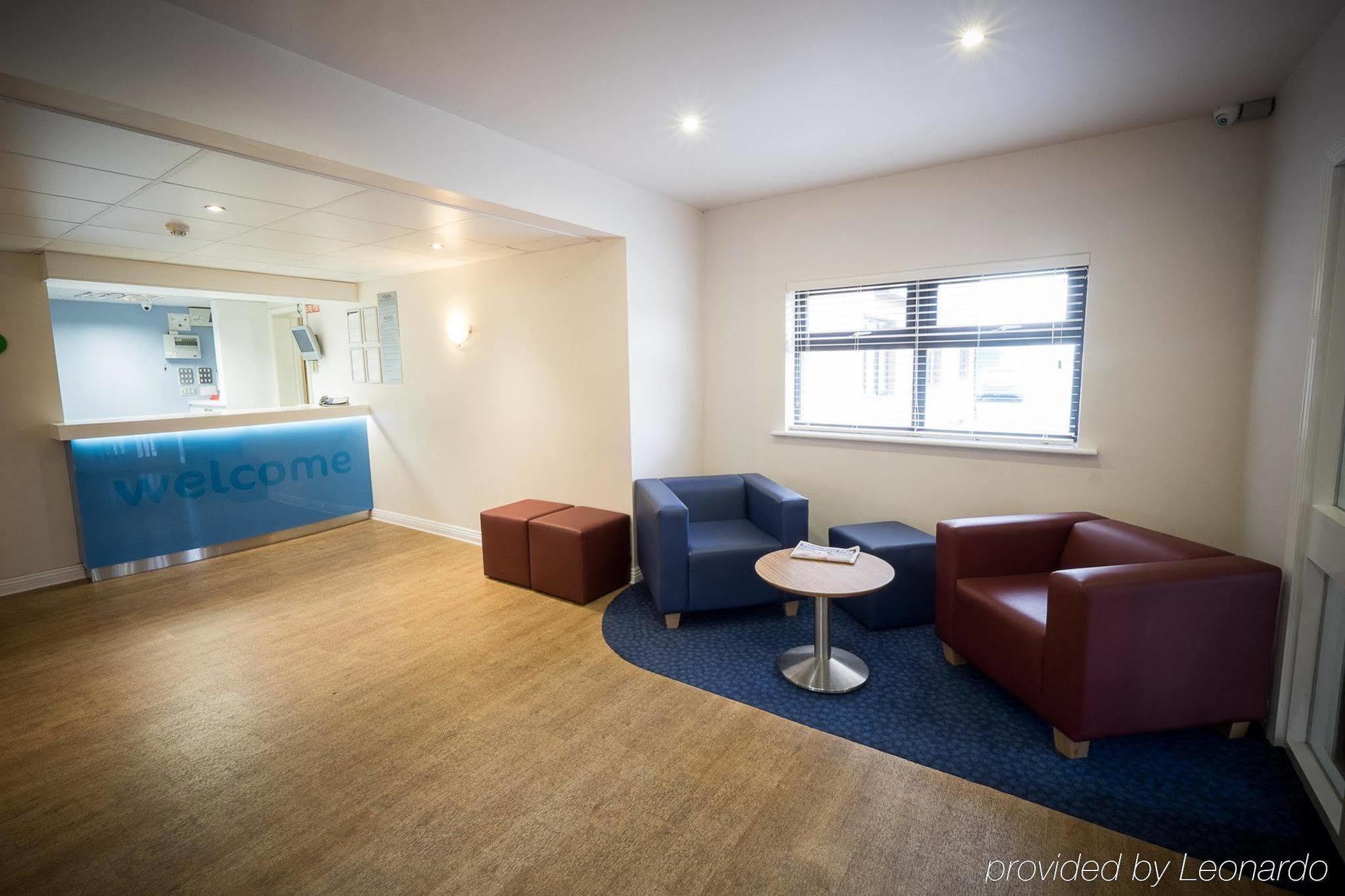 Travelodge วอเตอร์ฟอร์ด ภายนอก รูปภาพ